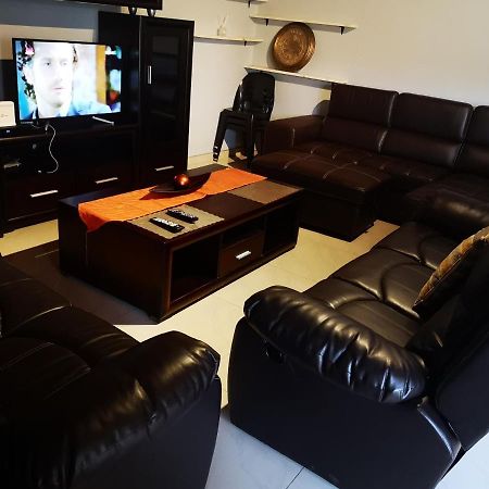 Tuvawa Luxury Suites 월브스베이 외부 사진